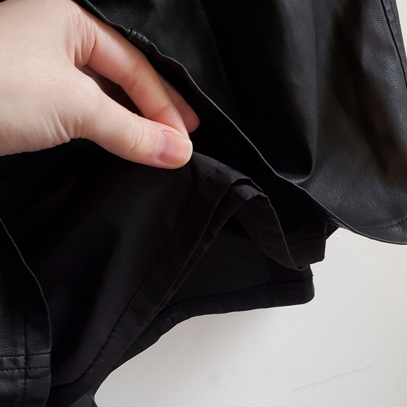LOFT Ann Taylor Black Faux Leather Shift Skirt - Picture 10 of 13